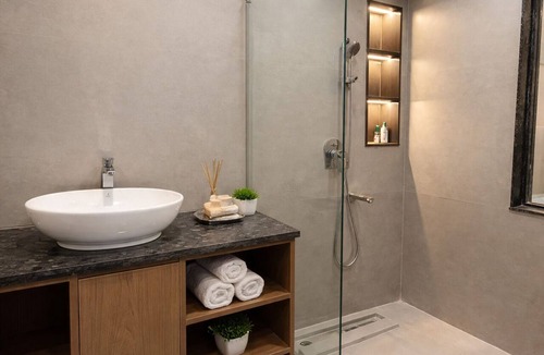 Mhow Resort | Solana Hills Retreat by Signum