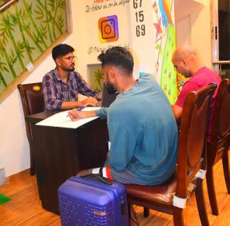 Bandra West Hostel | Solo Hostel