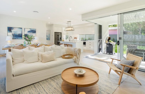 Callala Beach House | Sommarhuset – 180m to beach path, 300m to beach