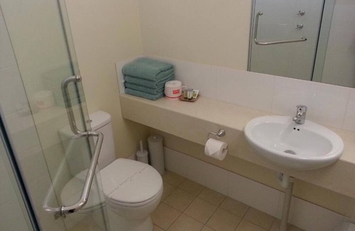 Wallaroo Hotel | Sonbern Lodge Motel