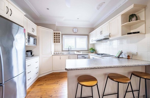 Dubbo House | South Dubbo Hideaway