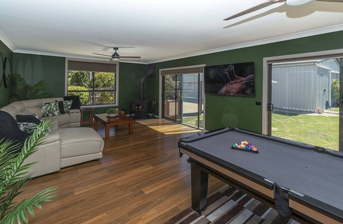 Mallacoota Apartment | South Gateway Unit pet friendly