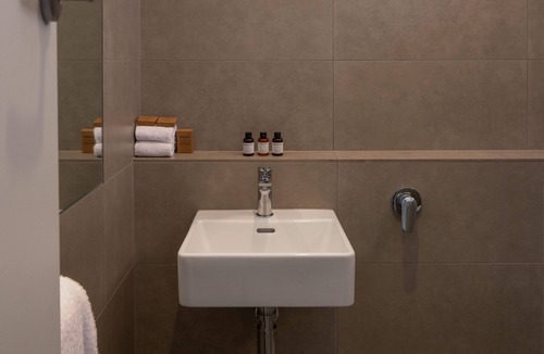 Tuncurry Hotel | South Pacific Palms Motor Inn