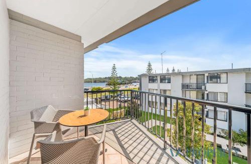 South Perth Apartment | South Perth Gem Minutes to City & Foreshore