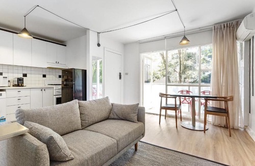South Yarra Apartment | SoYa on Davis Apartment Hotel