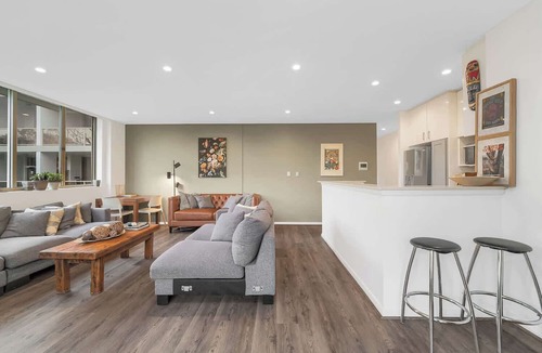 Waterloo Condo | Spacious 2-bedroom apartment in Waterloo