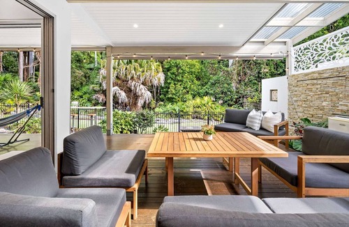 Alexandra Headland Apartment | Spacious 3-Bed Home with Patio Near Beach