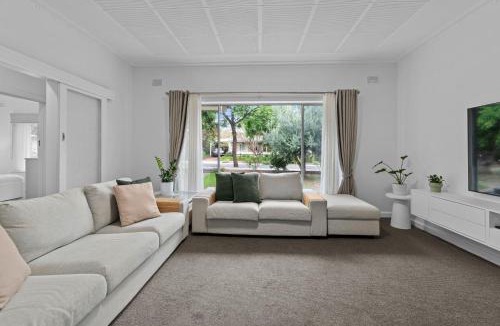 Payneham South House | Spacious 3-Bed Home in Payneham South