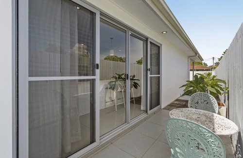 Northgate Apartment | Spacious 4-Bed House with Secure Parking