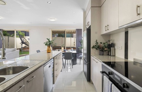 Inala House | Spacious 4BR Family Home in Inala | Quiet Street