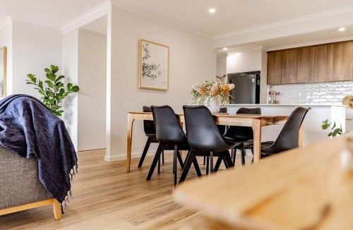 Bicheno House | Spacious and Convenient - Azure Retreat