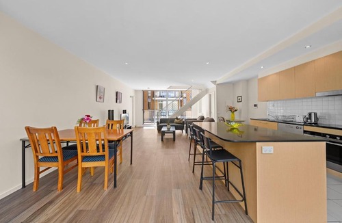 City West Apartment | Spacious Apartment with Gym & Pool Access