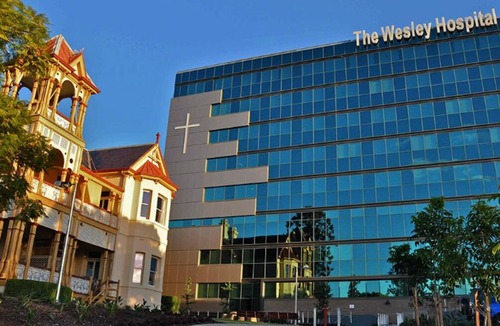 Auchenflower Apartment | Spacious & Comfy 2 Bed/2 Bath/2 Car Apartment in Auchenflower
