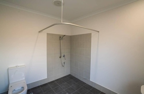 Hilbert House | Spacious Hilbert Home with large bedrooms, modern kitchen, reverse cycle air conditioning in every room