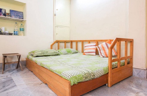 Ballygunge House | Spacious, Incredible Amenities, Superb Location, Safe /Posh Neighbourhood