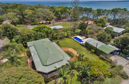 Amity Point House | Spacious residence with sparkling inground pool. Only 100 metres to the beach