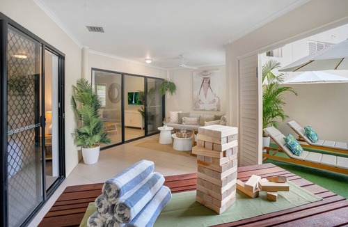 Cairns North Apartment | Spacious Retreat With Courtyard Resort Pool