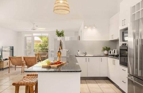 Dicky Beach Apartment | Spacious Seaside Oasis on Dicky Beach