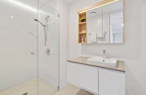 Belconnen Apartment | Spectacular 2BR Apt with Balcony