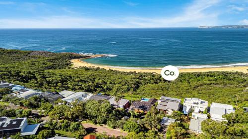 Killcare Heights House | 'Spectacular Ocean Views' by HolidayCo