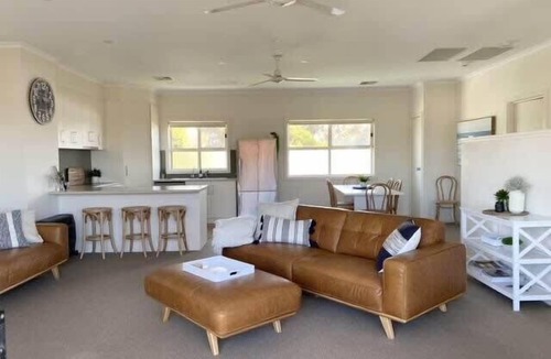Goolwa South House | Spinnaker - 2 Sturt Street