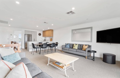 Goolwa South House | Spinnaker river view- Barrage Road