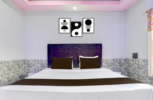 Murshidabad Hotel | SPOT ON The Green Palace