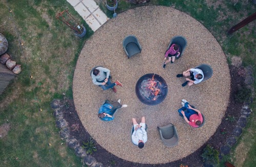Spring Hill House | Spring Hill Country Retreat with spa