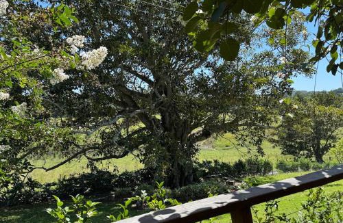 Boat Harbour House | Spurfield Barn with valley views