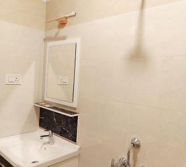RS Puram House | Sri Lakshmi inn