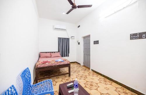 Ganapathichettikulam House | Sri Sai Holiday Inn