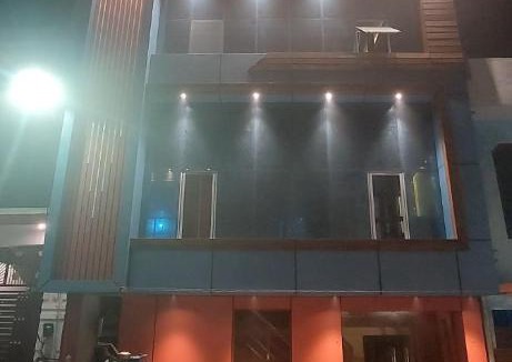 Ayodhya Hotel | SRL Inn, Ayodhya Near Ram Mandir