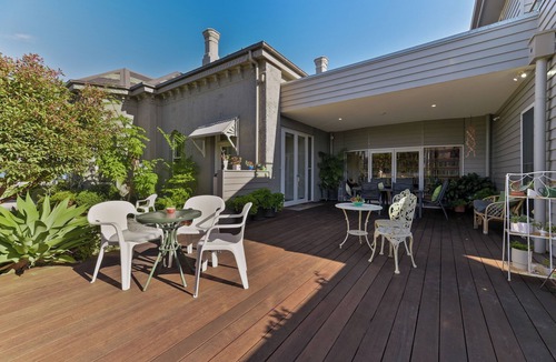 Williamstown House | St Joseph's By The Sea, Williamstown
