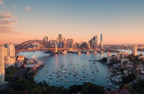 Chinatown Apartment | Standard Studio w/Private Balcony at Cunningham Street, Sydney CBD