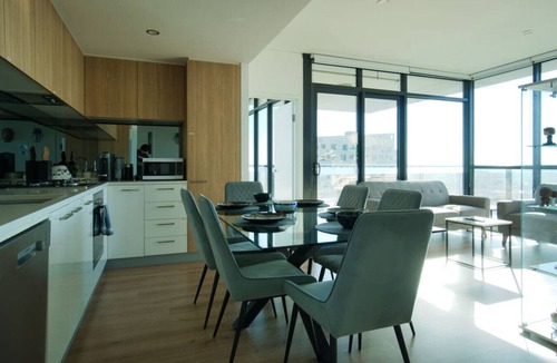 Adelaide Central Business District Apartment | Star Wars Theme - Pool - Gym - Sauna - Steam Room