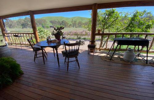 Yea House | Starlight Lodge