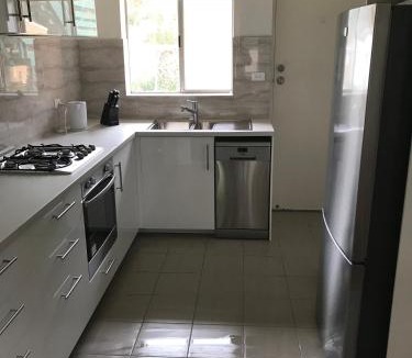 Walkerville Apartment | Stay in spacious, homely unit in prestigious area