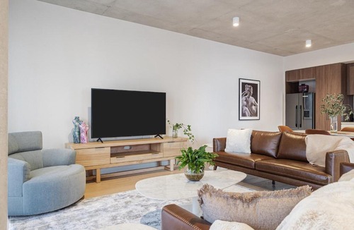 Fitzroy Apartment | StayCentral - George Street@Fitzroy