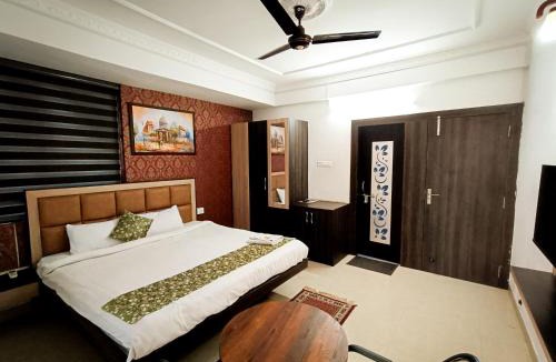 Ranchi House | StayVilla Royal Executive Rooms