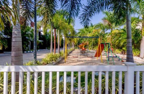 Vadanemelli Villa | StayVista at Starry Deck ECR - 3BHK with Shared Pool
