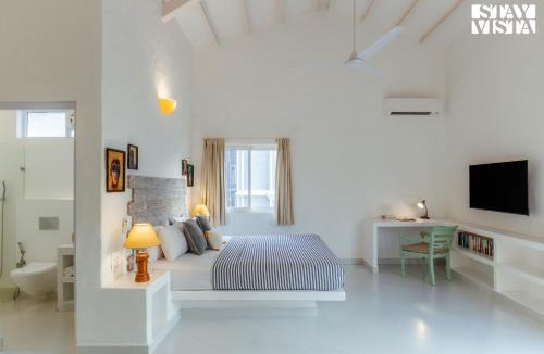 Mandrem Apartment | StayVista at Suite De Emerald