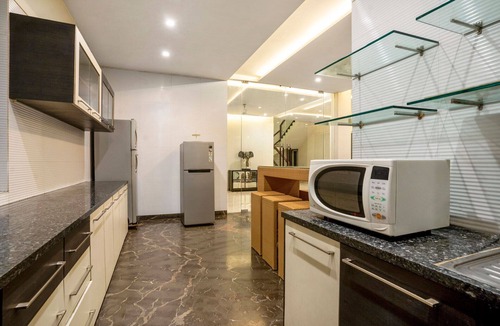 Howrah Villa | Stayvista at Timeless Elegance w/Pool, Bbq, Wi-fi