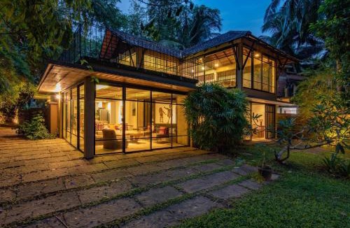 Kozhikode Villa | StayVista at Toya Toya River View