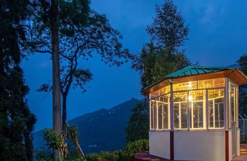 Darjeeling Villa | Stayvista at Treetops & Tea Trails - 5BR w/Gazebo
