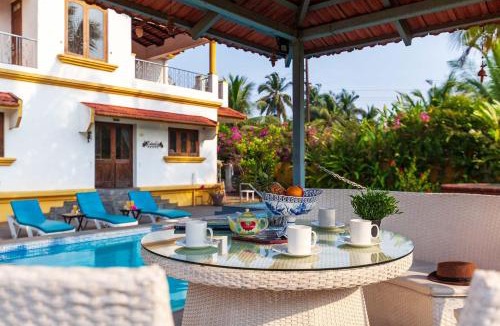 Parra Villa | StayVista at Waterlily with Free Breakfast & Pvt Pool