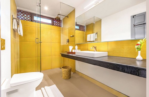 Kaniyambadi Hotel | Sterling Hibis Vellore