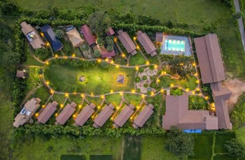 Turiya Hotel | Sterling Orient Woods Pench