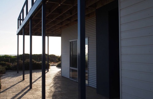 Adelaide House | Stone's Throw 4-2 at Silver Sands