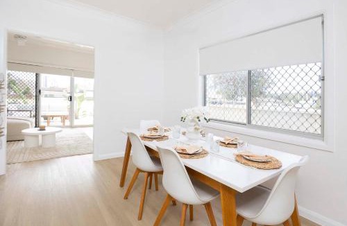 Forster House | Stone's Throw Cottage