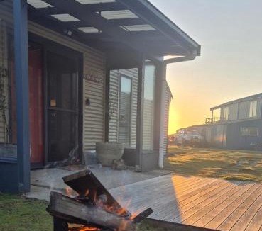 Trial Harbour House | Stormsend Retreat